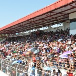 Mais de 4,5 mil pessoas entre candidatos, familiares e amigos, lotaram as arquibancadas do estádio para acompanhar o sorteio;