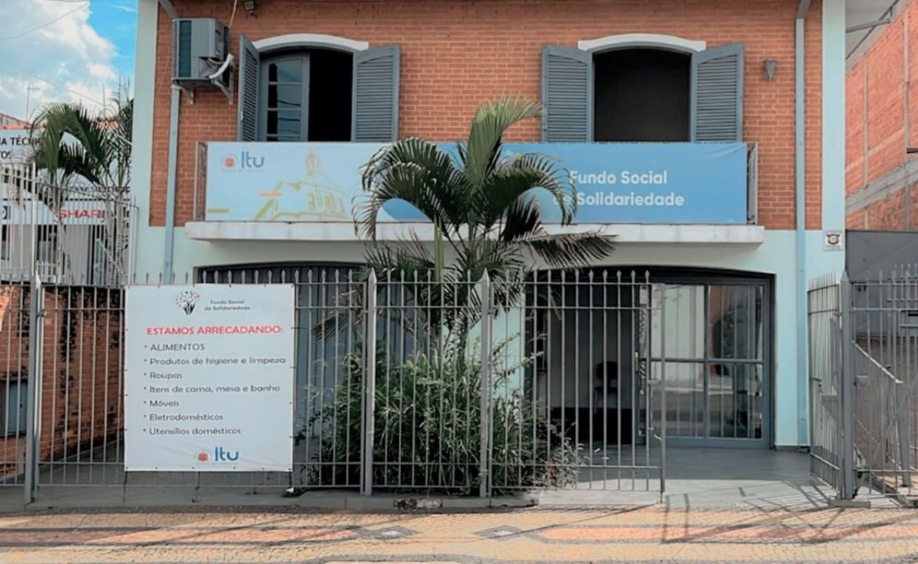 Imagem mostra a fachada do Funsool local onde estão sendo recebidas as doações.