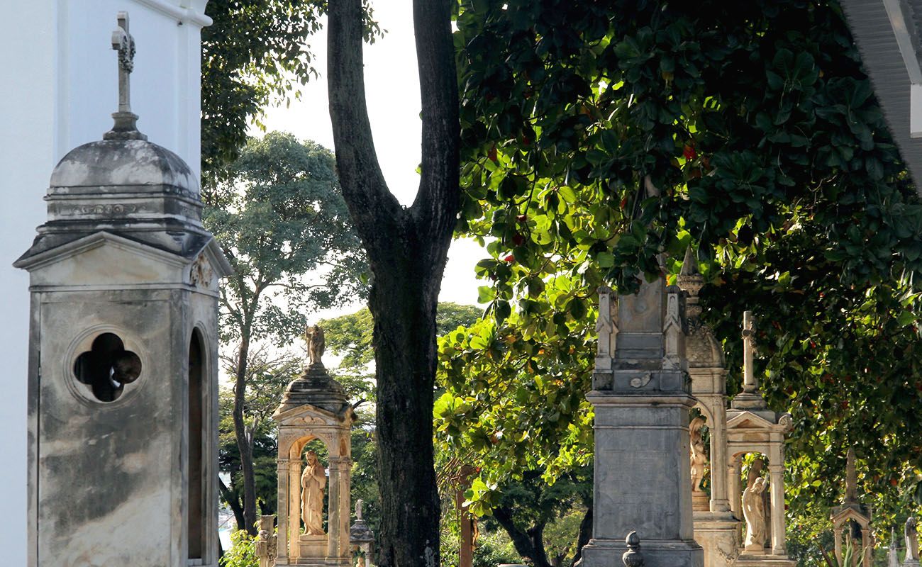Imagem mostra um dos pontos do Cemitério Municipal.