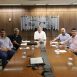 Imagem mostra o prefeito Guilherme Gazzola junto a secretários municipais e os responsáveis pelo Grupo Sueco Atlas Copo no Brasil