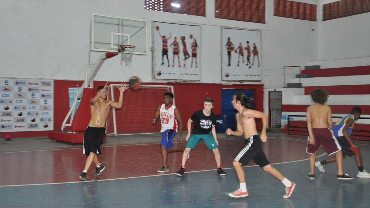 Meninas do basquete recebem o Ituano neste sábado - Portal Morada