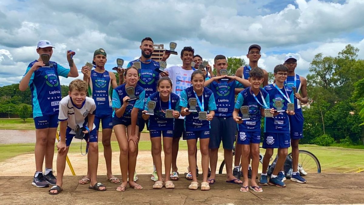 Atletas da Escolinha de Triathlon Formando campeões participam da edição de  30 anos do SESC Caiobá – Escolinha de Triathlon