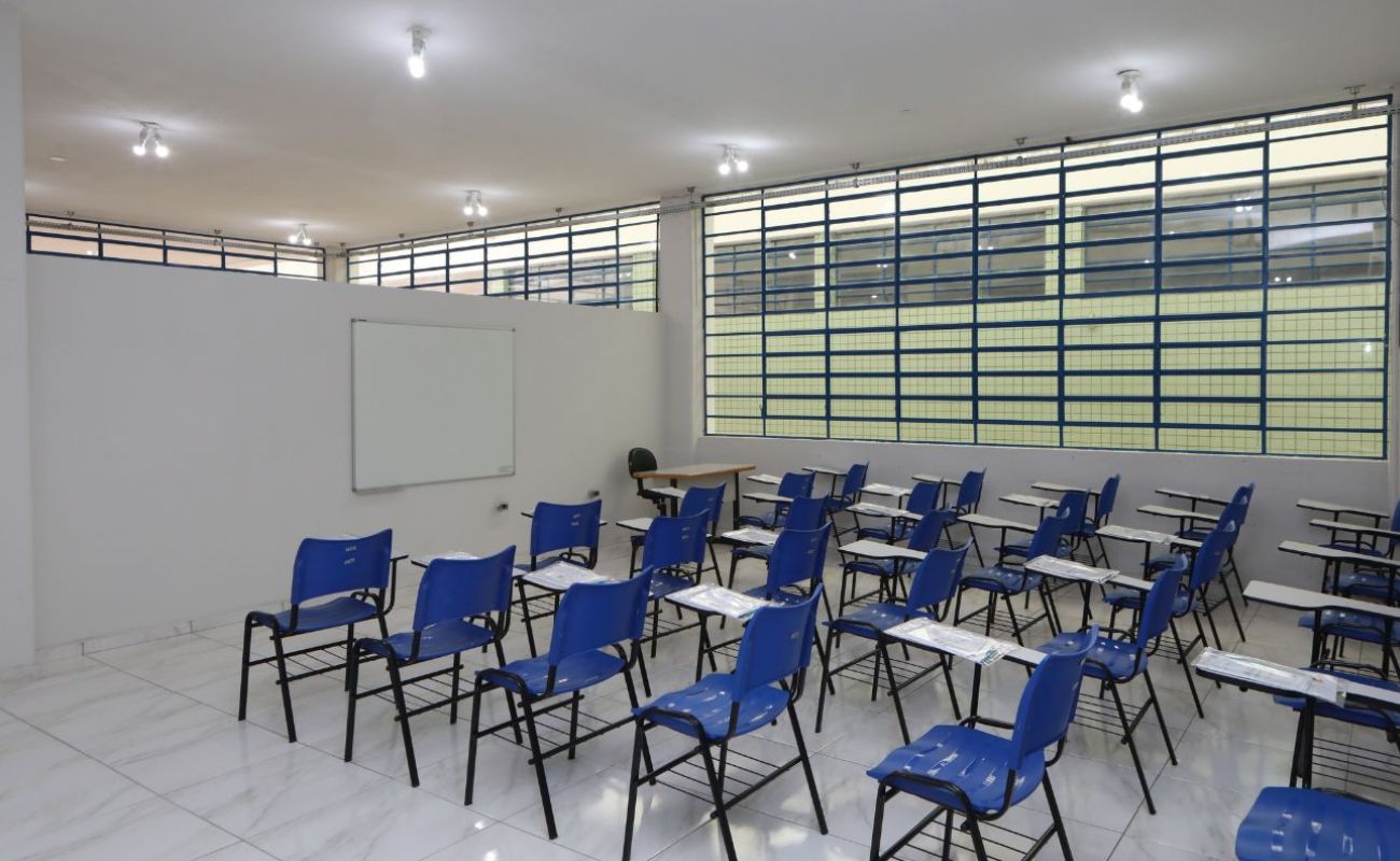 Imagem mostra a sala de palestras localizada na Subprefeitura Regional do Pirapitingui, um dos locais onde serão ministrados os cursos com foco em empreendedorismo