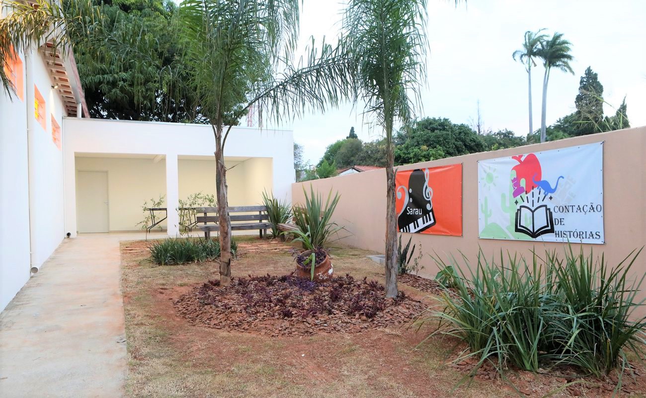 Imagem mostra o espaço de contação de histórias do Cila, um dos locais onde será comemorado o dia da árvore em Itu