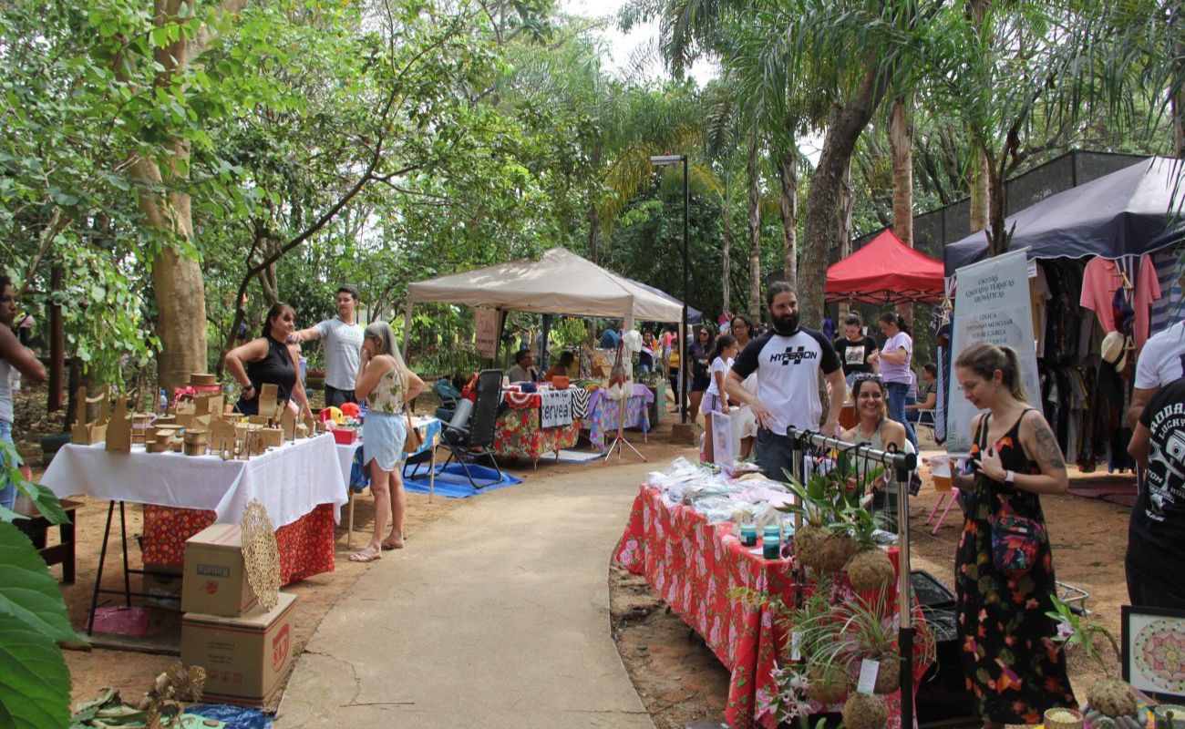 Imagem mostra o Parque Ecológico Taboão em momento de evento.